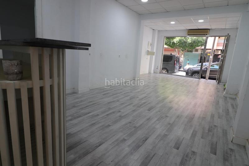 Foto 08f5992e-2c04-4cab-9b88-a235ddea9a9c. Alquiler local comercial  en alquiler en calzada de castro en Almería