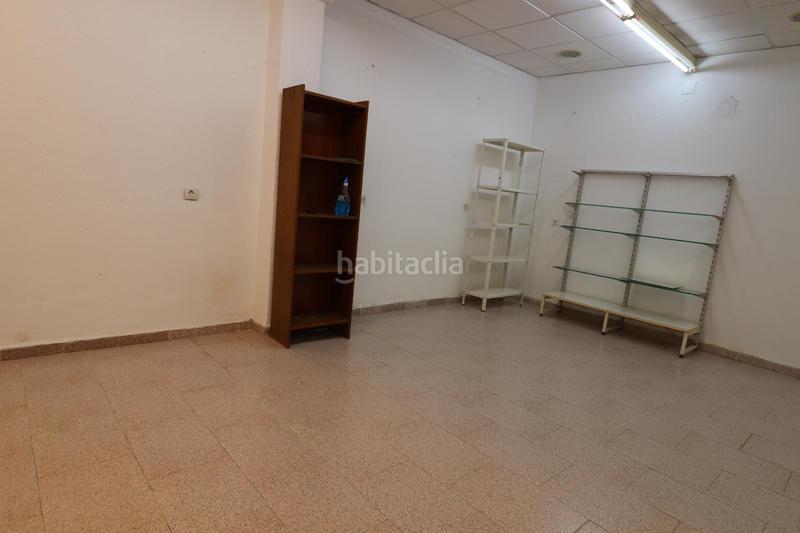 Foto 29c2f6dc-7f75-4082-bf37-e9549ef4f545. Alquiler local comercial  en alquiler en calzada de castro en Almería