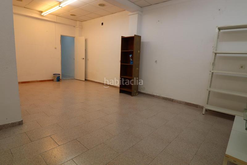 Foto 3ba2203b-47f7-41cd-a1eb-5c694bb23f4e. Alquiler local comercial  en alquiler en calzada de castro en Almería