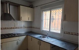 Casa a San Isidro - Campohermoso. Se vende duplex de financiera en san isidro de 4 habitaciones