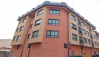 Local Comercial a Ares. Bajo a la venta en ares (apto para negocio / aparcamiento)