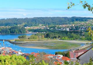 Terrain résidentiel à Pontedeume. Parcela con espectaculares vistas en c/empedrado - pontedeume