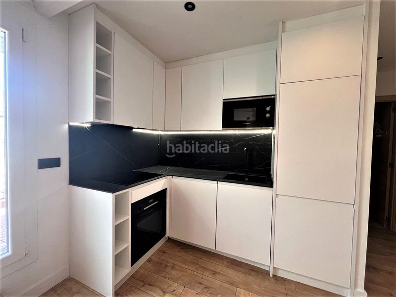 Foto a0e1330b-eb5e-4fe4-a729-14aa8a75932c. Pis amb calefacció a Argüelles Madrid