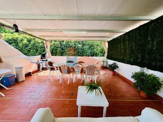 Casa a San Pedro de Alcántara Pueblo. Gran casa semireformada en el pueblo