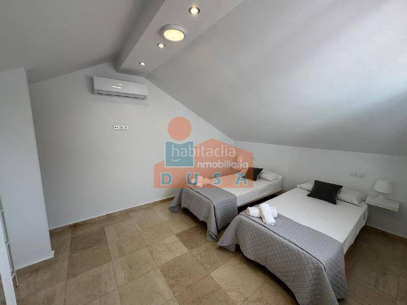 Foto 01c896d0-8b5b-484e-8033-370cec067b87. Lloguer casa amb calefacció piscina a La Dama de Noche - La Alzambra Marbella