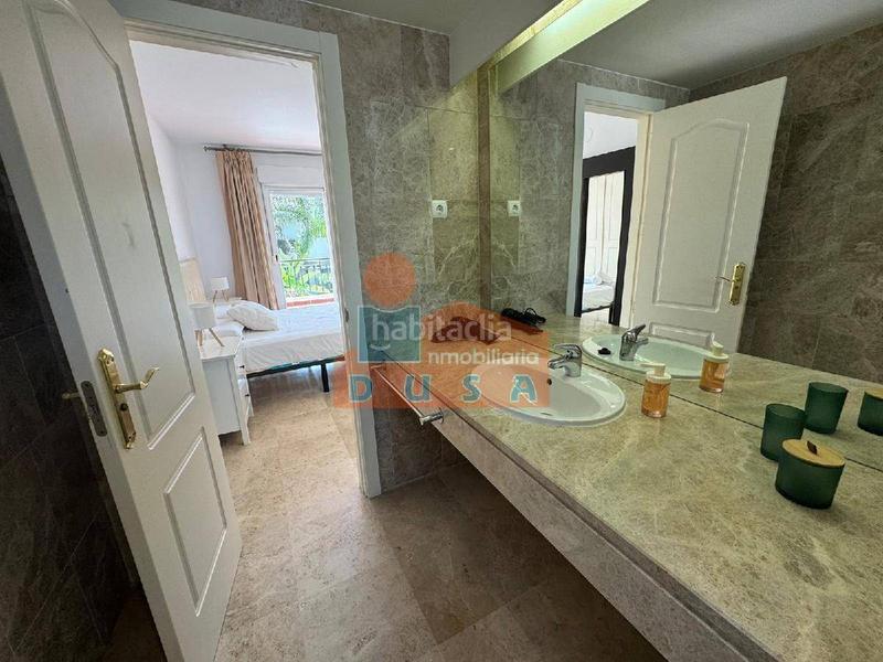 Foto f66af11b-686c-4b40-8976-a03cd50ae688. Location maison avec chauffage piscine dans La Dama de Noche - La Alzambra Marbella