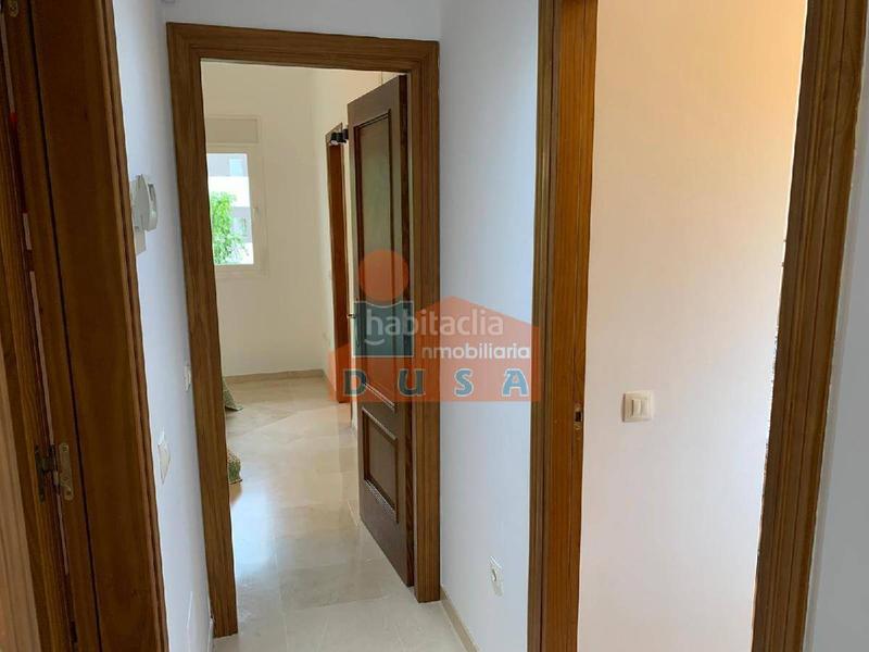 Foto 957fcd28-ed4c-4bbb-a03f-a5ef5416433c. Alquiler piso amplio apartamento en costalita en Villacana - Costalita - Saladillo Estepona