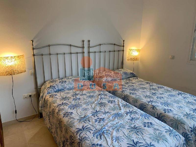 Foto ad3ad8a5-603a-493c-9e51-9abb6bdaa7ce. Lloguer pis amb aparcament piscina a Villacana - Costalita - Saladillo Estepona