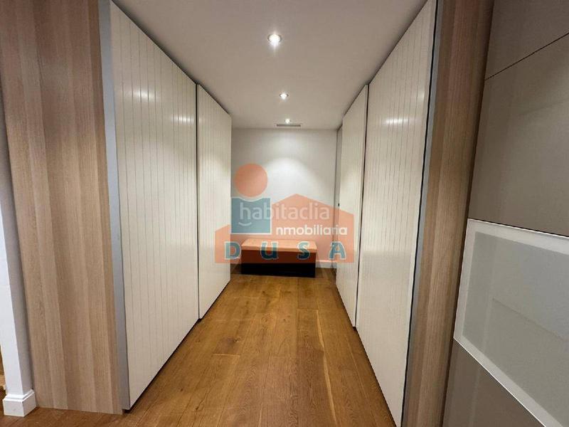 Foto 20e242dd-96ca-463e-bdc5-1f858f352a0d. Lloguer casa amb aparcament piscina a Los Naranjos Marbella