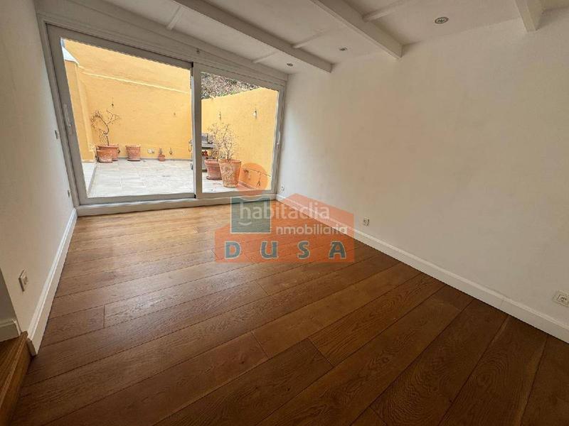 Foto 534a8df7-9de5-43b8-8e16-d0ce3d3412ae. Location maison avec parking piscine dans Los Naranjos Marbella