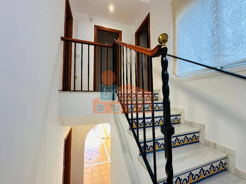 Foto 540f39e5-2c95-4eb6-ba4f-fe2c041de8ce. Lloguer casa amb aparcament piscina a Los Naranjos Marbella