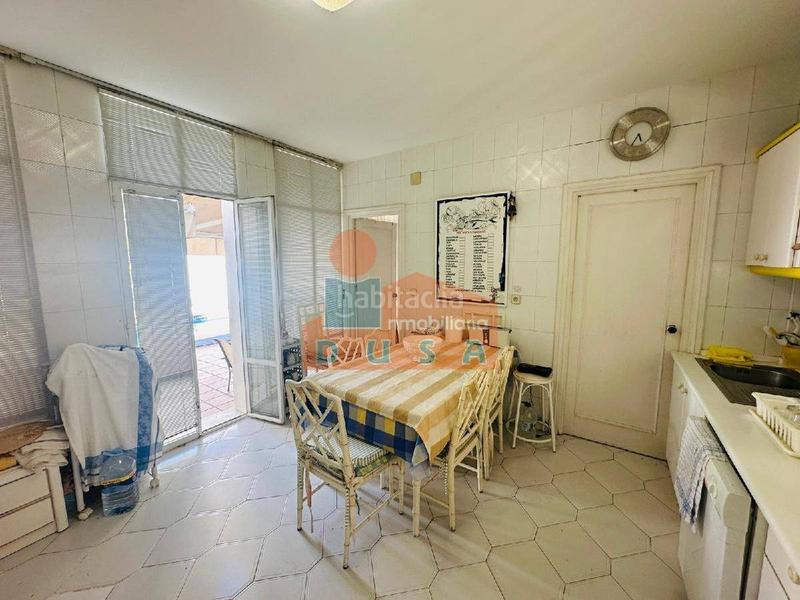 Foto 32f1d84a-6744-4a69-9c03-0e6bb4b7a056. Chalet villa independiente con muchas opciones en Marbella