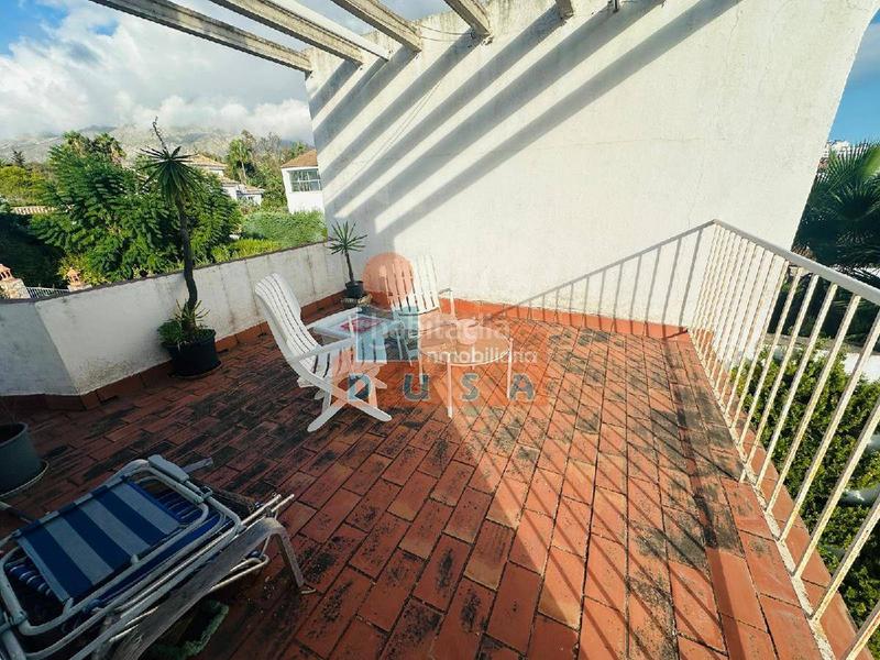 Foto ba699fa8-15b4-48b3-beb3-821fe3efafdf. Chalet villa independiente con muchas opciones en Marbella