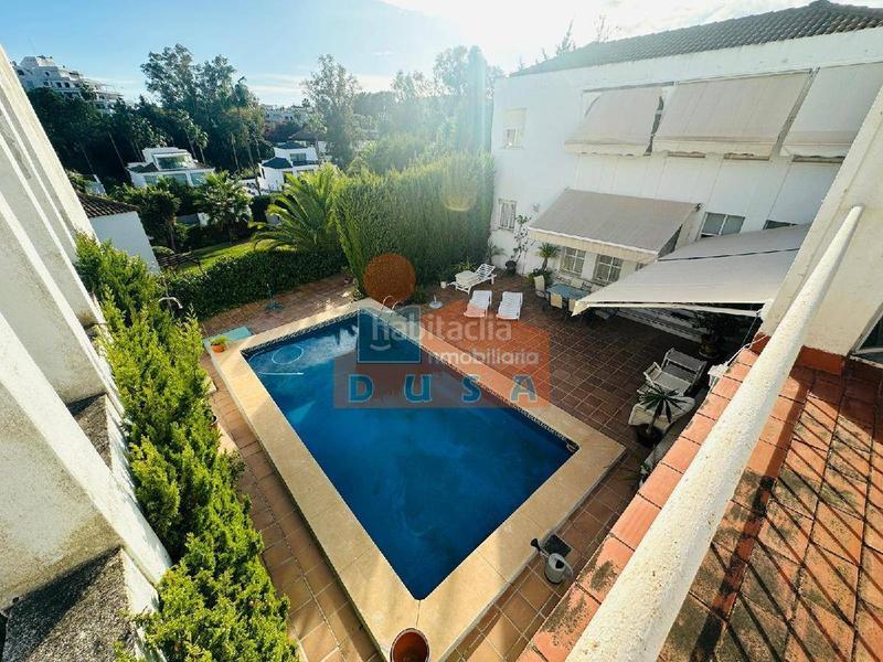 Foto bab6d869-2952-4646-b5c6-ba6862b8f0ab. Chalet villa independiente con muchas opciones en Marbella