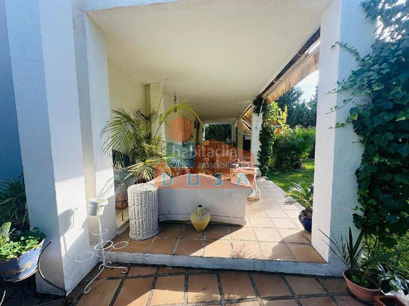 Foto bc1b2f42-a905-497f-a9ab-412c955c7916. Chalet villa independiente con muchas opciones en Marbella