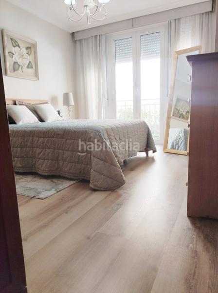 Foto 0b4d5ec9-cbd1-47e8-9b00-6f3e1a00745c. Casa adossada amb aparcament a Plaza de la Luz Ejido (El)