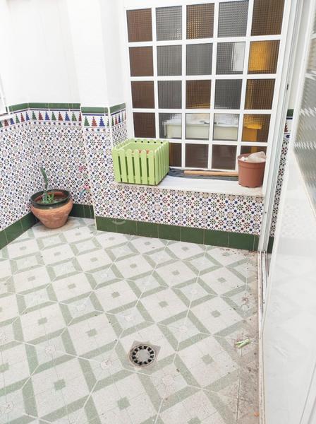 Foto 4b44a94a-0eb9-45c9-b94f-c20625d397f0. Casa adossada amb aparcament a Plaza de la Luz Ejido (El)