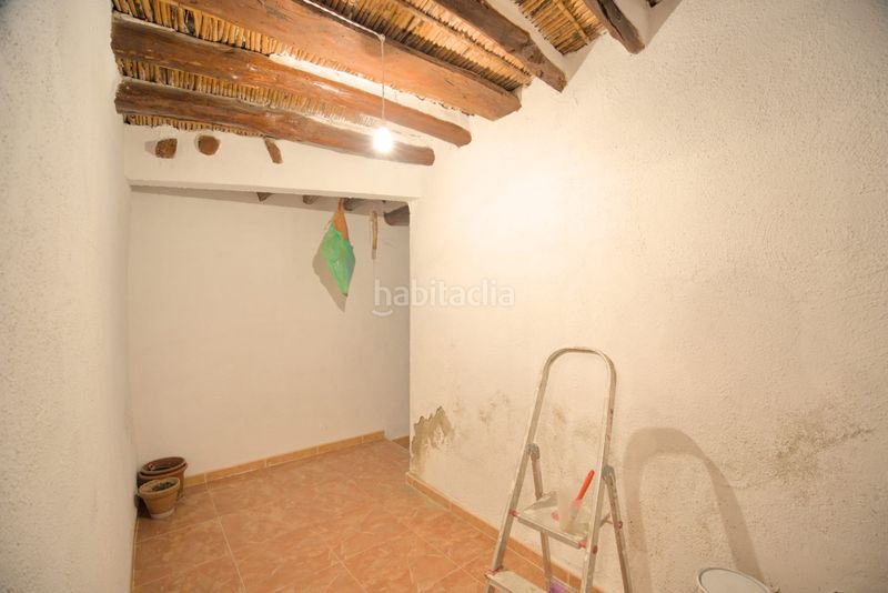 Foto 31f97d4c-93dc-42f3-9559-be39d4067507. Casa adossada a Ugíjar