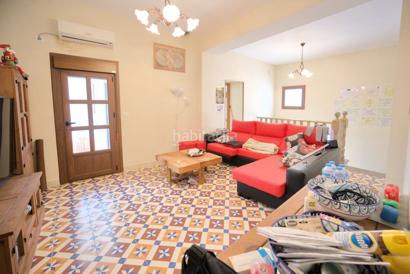 Foto 3c8899f6-9121-4e24-8523-86290c419b0d. Casa adossada a Ugíjar