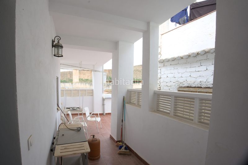 Foto be152463-11a8-4556-912b-bb93c012fffa. Casa adossada a Ugíjar