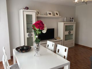 Miete Etagenwohnung in Balerma. Piso en alquiler en el ejido