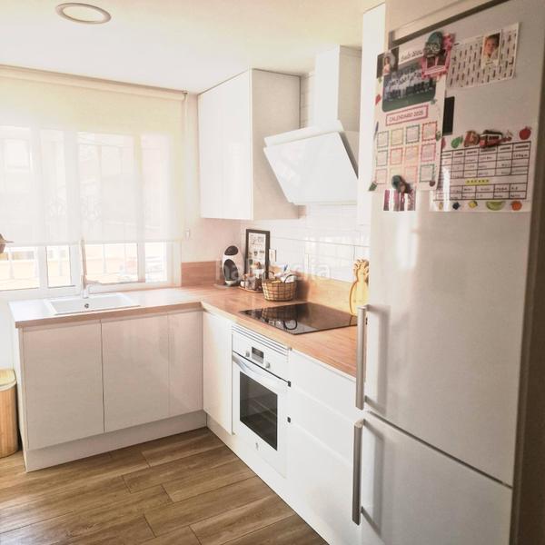 Foto 83b1c35e-de8f-4544-9474-f62025a0678c. Flat in Nueva Andalucía Almería