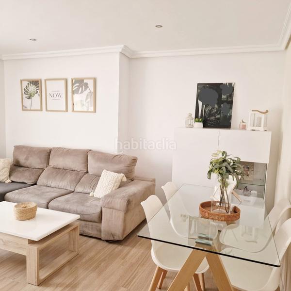 Foto f4b0fbcf-c512-40ca-a17f-67959112845b. Flat in Nueva Andalucía Almería