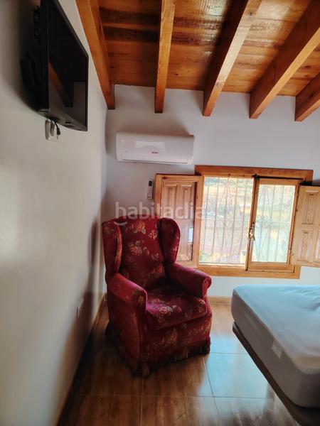 Foto 2e158d4d-ccf2-47e9-9fca-acfbfe03d895. Masia amb xemeneia aparcament piscina a Dalías