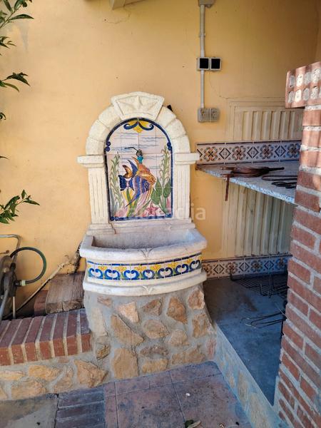 Foto 8f3acad2-1e80-4deb-bfff-56319795107b. Masia amb xemeneia aparcament piscina a Dalías