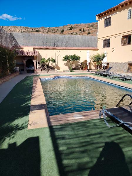 Foto 9ee66fb7-5622-4836-87ff-618458ed4e4c. Masia amb xemeneia aparcament piscina a Dalías