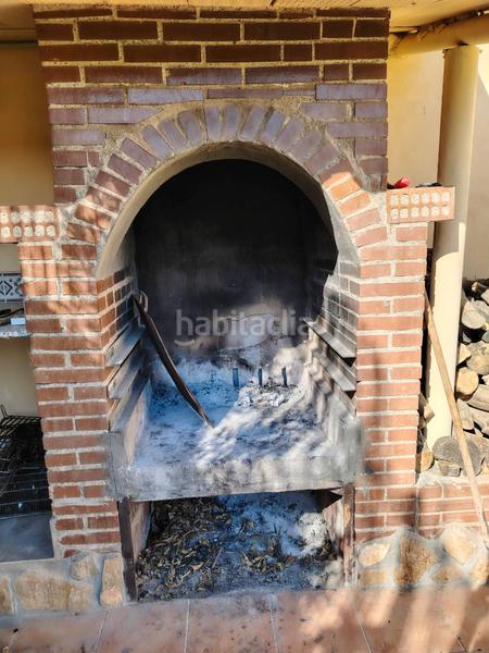 Foto b793debe-81f7-4f01-b7b6-cf0df7b55f86. Masia amb xemeneia aparcament piscina a Dalías