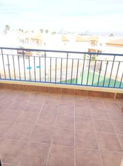 Apartament a Almerimar. Se vende apartamento de 2 dormitorios y garaje