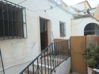 Casa adossada a Berja. Casa adosada