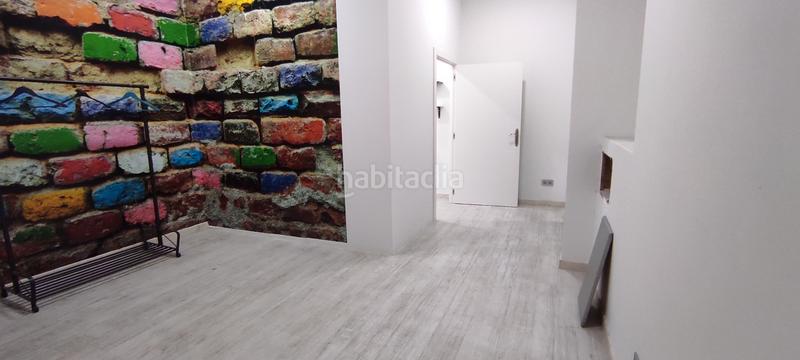 Foto e8efef35-b60b-4386-a402-587d7d709e32. Locale commerciale in plaza llano 24b in Valle de Trápaga - Trapagaran