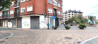 Local Comercial en Leonor elias kalea 6. Imaz vende