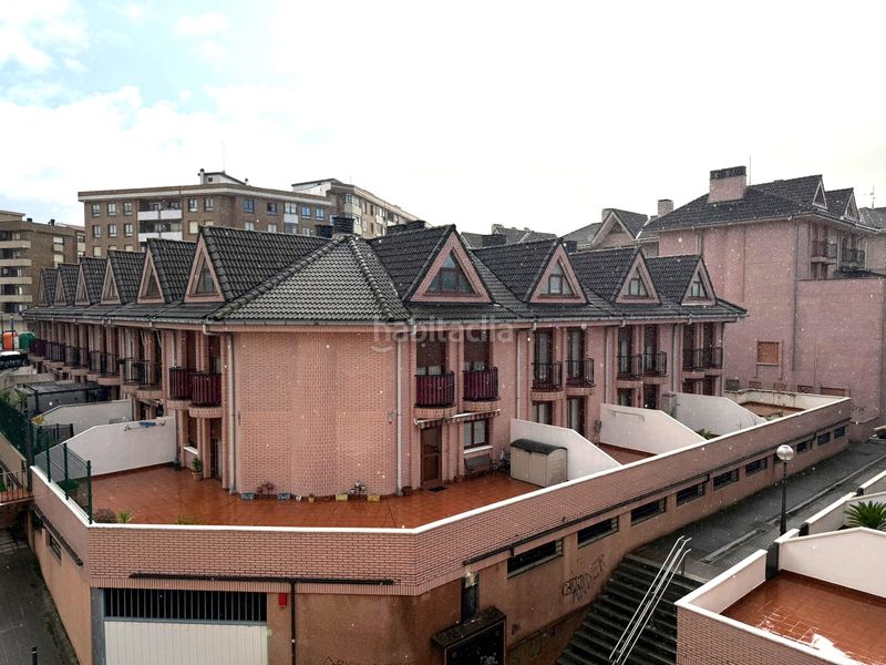 Foto 323181a7-8ac5-46f9-858e-20d1599d8dd6. Xalet amb calefacció aparcament a Valle de Trápaga - Trapagaran