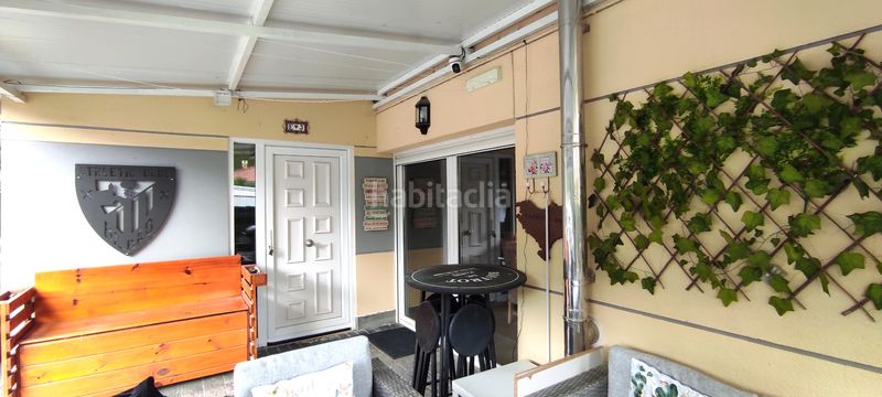 Foto 0d70e27c-dd86-4577-919b-e8724e9872fd. Casa aparellada amb calefacció aparcament a Mioño-Santullán Castro - Urdiales