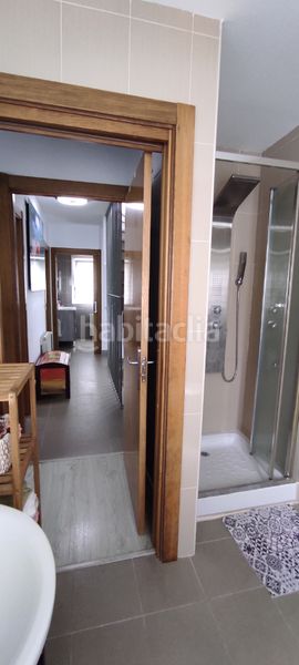 Foto 4f871ba2-1286-4f06-b6f0-877090a03da4. Casa aparellada amb calefacció aparcament a Mioño-Santullán Castro - Urdiales