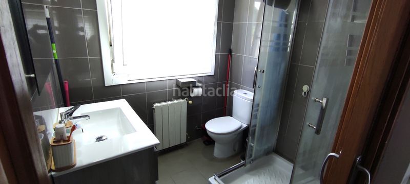 Foto 507a93f3-c909-491a-9353-48b16abc3aa3. Casa aparellada amb calefacció aparcament a Mioño-Santullán Castro - Urdiales