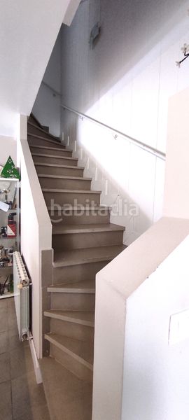 Foto 59c4346f-509d-4fc8-8479-84796a00ca23. Casa aparellada amb calefacció aparcament a Mioño-Santullán Castro - Urdiales