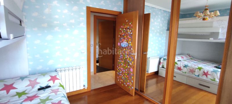 Foto bd28ebef-1b38-4237-944a-cc234029ac2b. Pis amb calefacció aparcament a Ortuella