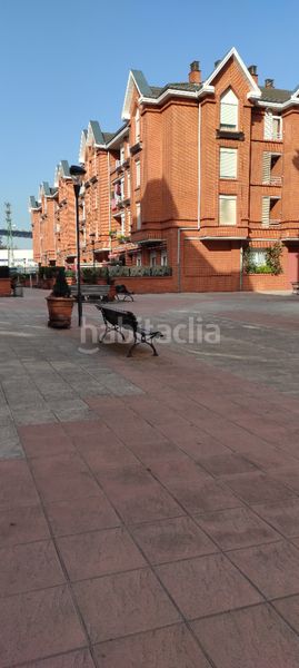 Foto af249bcd-96b2-4ba4-8fcf-ebd305162ee4. Pis amb calefacció aparcament a Valle de Trápaga - Trapagaran