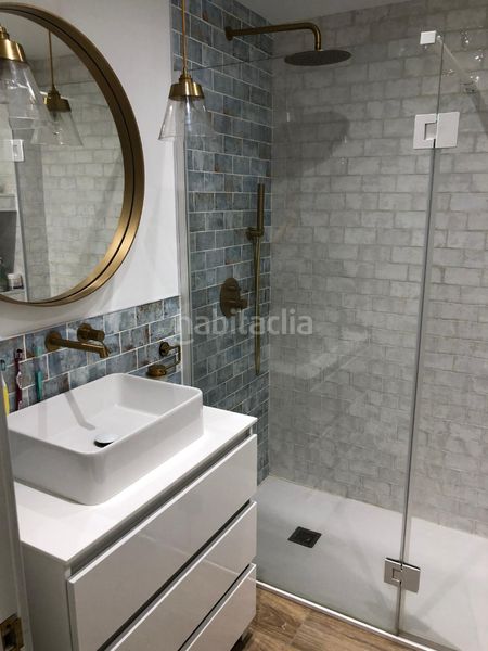 Foto d5a34a45-537f-42b6-9d56-6e6683ab4983. Casa adossada amb xemeneia calefacció aparcament piscina a Haro