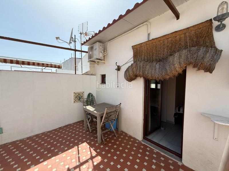 Foto 2b8319dd-105f-43ef-807c-c2b950ee1481. Casa exclusiva casa con encanto en el corazón de miraflores! en Sevilla