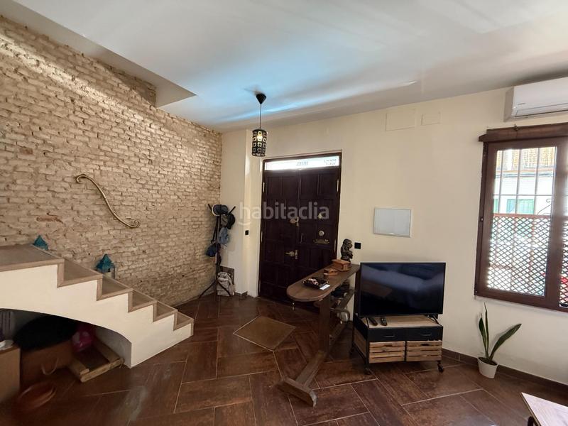 Foto 608987fe-0f91-4abc-b0ed-9bfb285a3c24. Casa exclusiva casa con encanto en el corazón de miraflores! en Sevilla