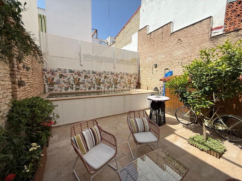 Foto 76894921-de70-46a6-af22-9a85000bd19a. Casa exclusiva casa con encanto en el corazón de miraflores! en Sevilla