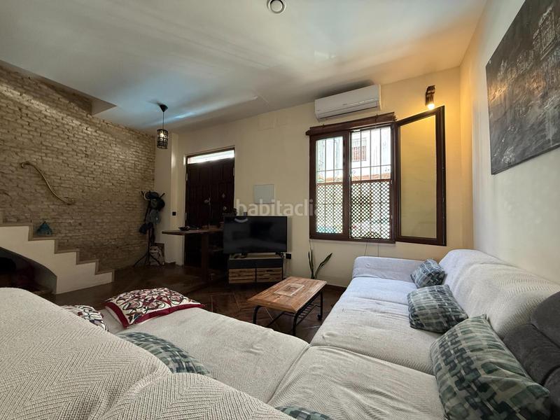 Foto 837c462e-a7ab-4983-a19d-963fb4bfde4d. Casa exclusiva casa con encanto en el corazón de miraflores! en Sevilla