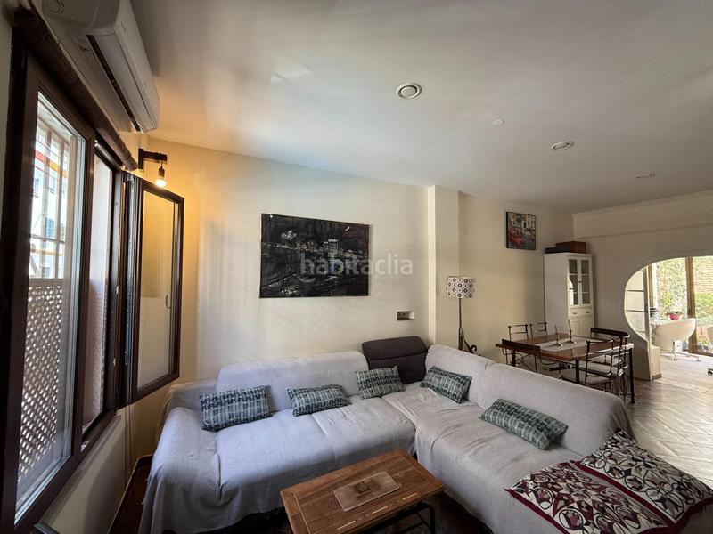 Foto 8dd0bf50-dab7-4ee7-9d97-839f582c3bf4. Casa exclusiva casa con encanto en el corazón de miraflores! en Sevilla