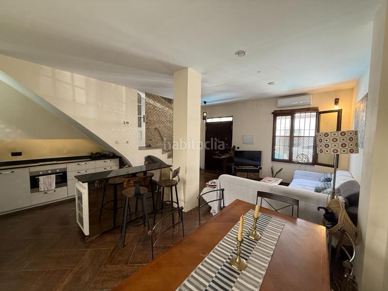 Foto a1ea40a2-2022-47ca-a14c-20d5de97189d. Casa exclusiva casa con encanto en el corazón de miraflores! en Sevilla