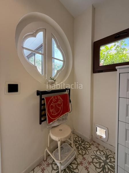 Foto ac8e6b5b-ff3c-413a-a034-009241cc6a3f. Casa exclusiva casa con encanto en el corazón de miraflores! en Sevilla